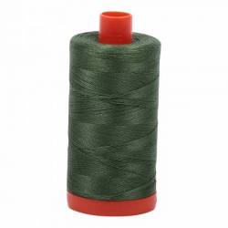 Aurifil Mako Cotton Maschinenquiltgarn 50/2-fach, 1300 m, Fb. 2890 Very Dark Grass Green