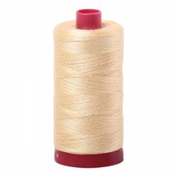 Aurifil Mako Cotton Maschinenquiltgarn 12/2-fach, 325 m, Fb. 2105 Champagne