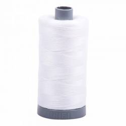 Aurifil Mako Cotton Maschinenquiltgarn 28/2-fach, 750 m, Fb. 2000 Light Sand