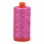Aurifil Mako Cotton Maschinenquiltgarn 50/2-fach, 1300 m, multicolor Fb. 4660 Pink Taffy