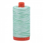 Aurifil Mako Cotton Maschinenquiltgarn 50/2-fach, 1300 m, multicolor Fb. 4661 Mint Julep